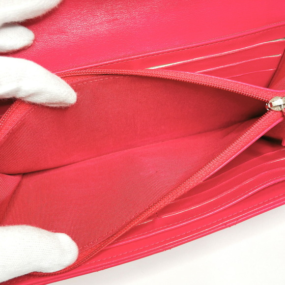 CHANEL Matelasse long wallet lambskin red - Picture 8 of 11